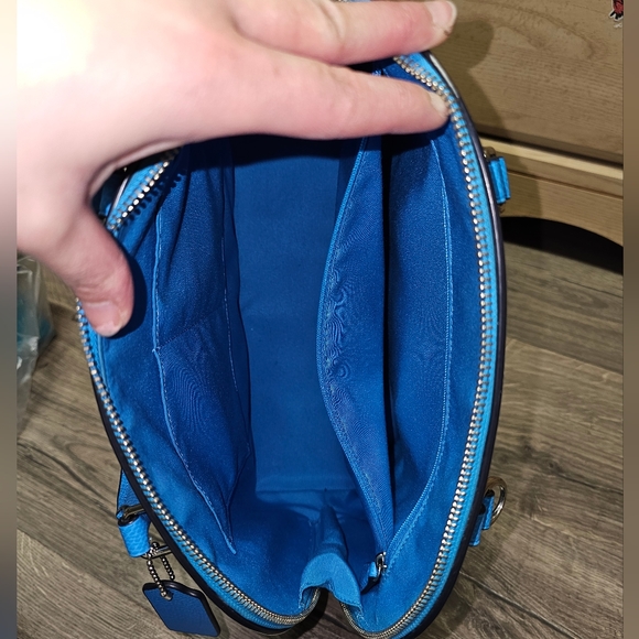 Coach SIERRA SATCHEL IN CROSSGRAIN LEATHER - Picture 2 of 5